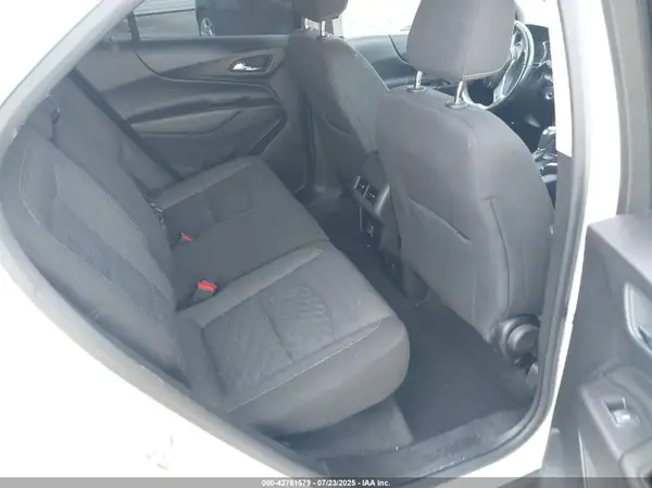 2GNAXLEX2K6170675 2019 CHEVROLET EQUINOX - Image 8