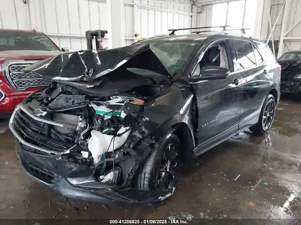 2GNAXLEX3K6188702 2019 CHEVROLET EQUINOX - Image 2