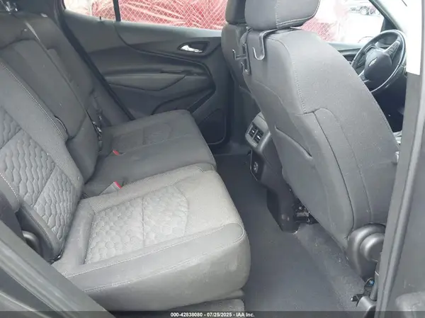 2GNAXLEX4K6256280 2019 CHEVROLET EQUINOX - Image 8