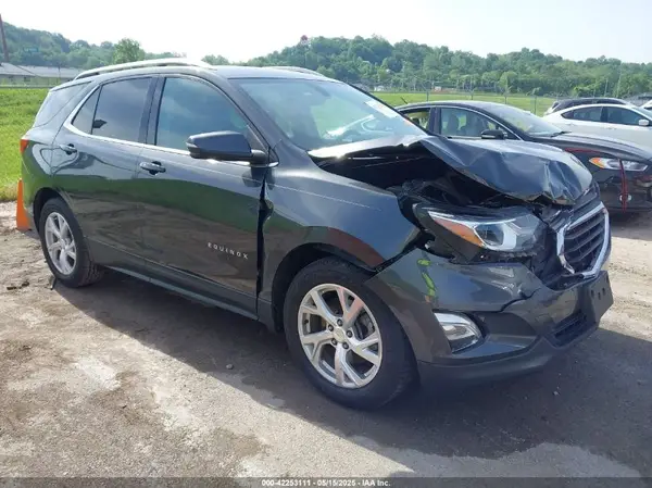 2GNAXLEX6K6123469 2019 CHEVROLET EQUINOX - Image 1