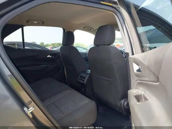 2GNAXLEX6K6123469 2019 CHEVROLET EQUINOX - Image 8