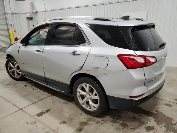 2GNAXLEX6K6153278 2019 CHEVROLET EQUINOX - Image 2