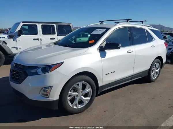 2GNAXLEX6K6172624 2019 CHEVROLET EQUINOX - Image 2