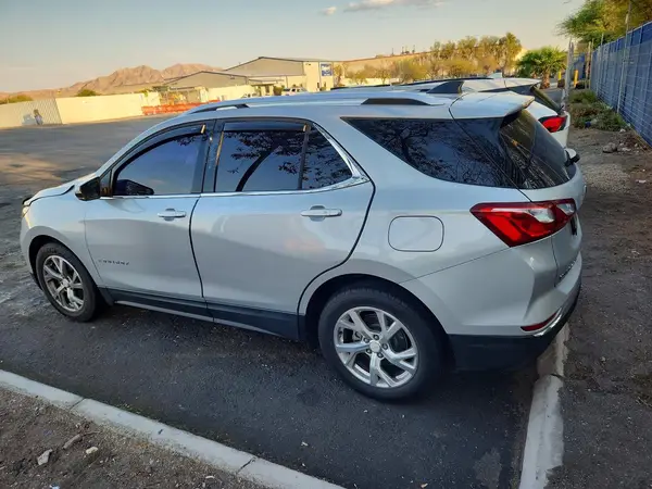 2GNAXLEX7K6125442 2019 CHEVROLET EQUINOX - Image 2