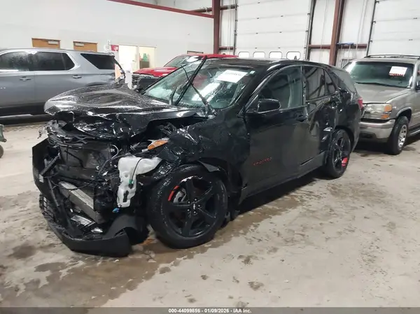 2GNAXLEX7K6176780 2019 CHEVROLET EQUINOX - Image 2