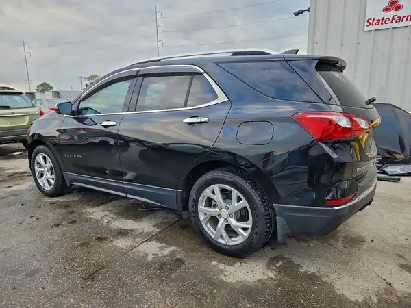 2GNAXLEX7K6195765 2019 CHEVROLET EQUINOX - Image 2