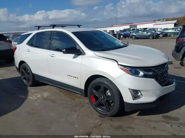 2GNAXLEX7K6241675 2019 CHEVROLET EQUINOX - Image 1