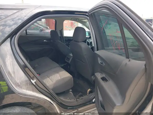 2GNAXLEX8K6115910 2019 CHEVROLET EQUINOX - Image 8