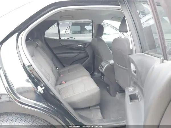 2GNAXLEX8K6160264 2019 CHEVROLET EQUINOX - Image 8