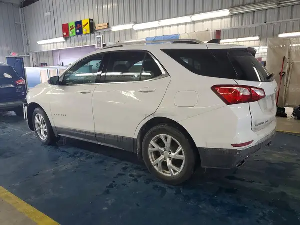 2GNAXLEX8L6124690 2020 CHEVROLET EQUINOX - Image 2
