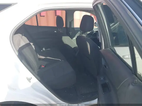 2GNAXLEX9K6172438 2019 CHEVROLET EQUINOX - Image 8