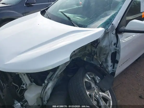 2019 CHEVROLET EQUINOX auction photo 6