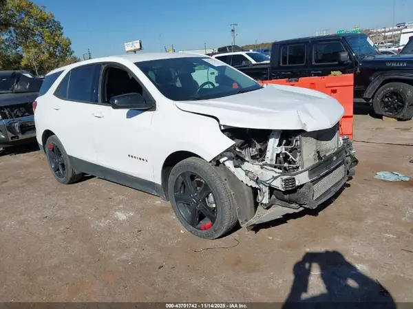 2GNAXLEXXL6132659 2020 CHEVROLET EQUINOX - Image 1
