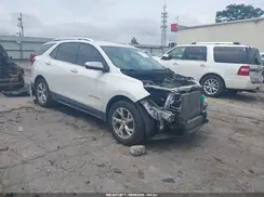 2GNAXMEV0J6105620 2018 CHEVROLET EQUINOX