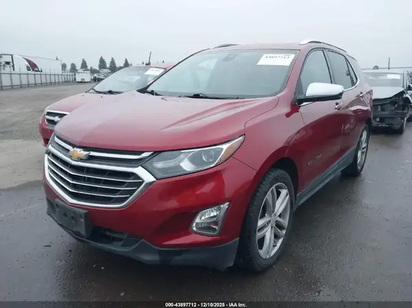 2GNAXMEV0J6150900 2018 CHEVROLET EQUINOX - Image 2