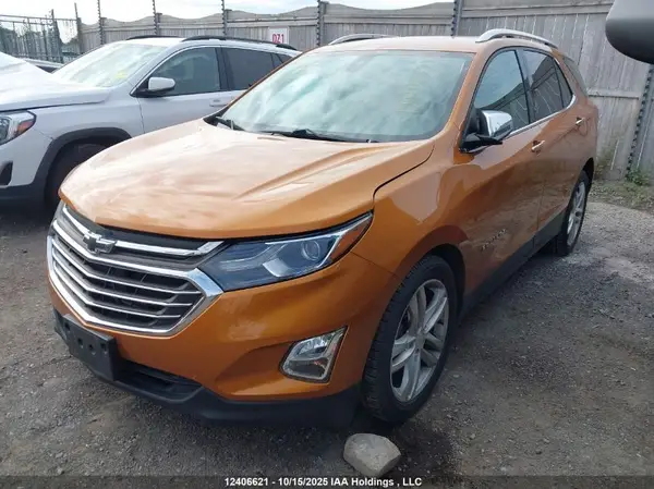 2GNAXMEV0J6183136 2018 CHEVROLET EQUINOX - Image 2