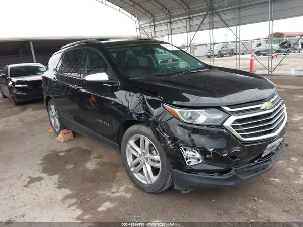 2GNAXMEV1J6110860 2018 CHEVROLET EQUINOX - Image 1
