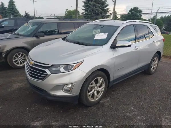 2GNAXMEV1J6209131 2018 CHEVROLET EQUINOX - Image 2