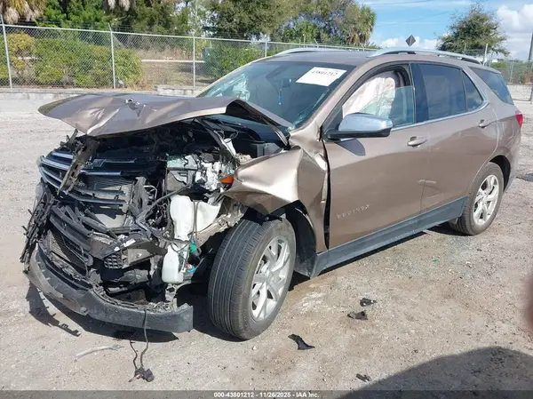 2GNAXMEV1J6217102 2018 CHEVROLET EQUINOX - Image 2