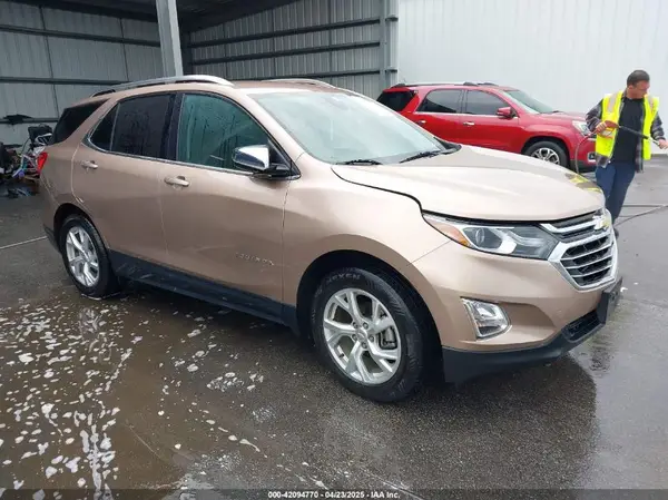 2GNAXMEV1J6319774 2018 CHEVROLET EQUINOX - Image 1