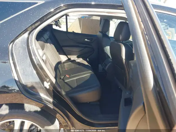 2GNAXMEV2J6121057 2018 CHEVROLET EQUINOX - Image 8