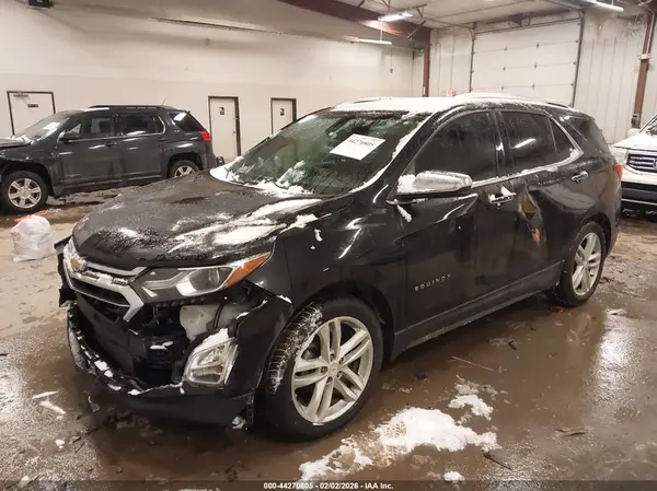2GNAXMEV2J6132124 2018 CHEVROLET EQUINOX - Image 2