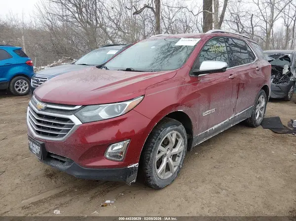 2GNAXMEV2J6226116 2018 CHEVROLET EQUINOX - Image 2