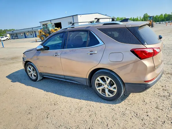2GNAXMEV2J6246947 2018 CHEVROLET EQUINOX - Image 2