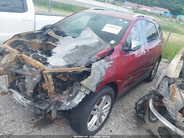 2GNAXMEV3J6104705 2018 CHEVROLET EQUINOX - Image 2