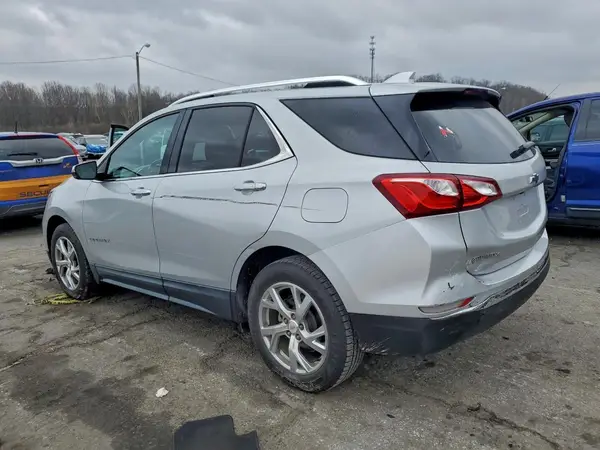 2GNAXMEV3J6123870 2018 CHEVROLET EQUINOX - Image 2