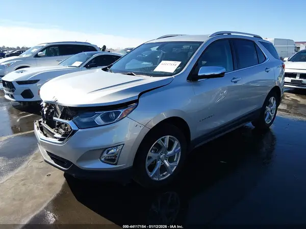 2GNAXMEV3J6203900 2018 CHEVROLET EQUINOX - Image 2