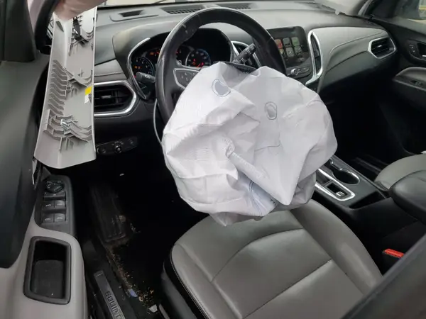 2GNAXMEV3J6299365 2018 CHEVROLET EQUINOX - Image 8