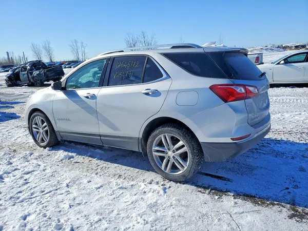 2GNAXMEV4J6254791 2018 CHEVROLET EQUINOX - Image 2