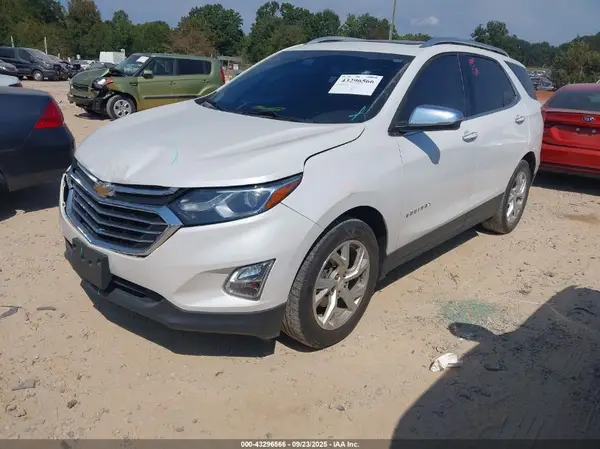 2GNAXMEV4J6302189 2018 CHEVROLET EQUINOX - Image 2