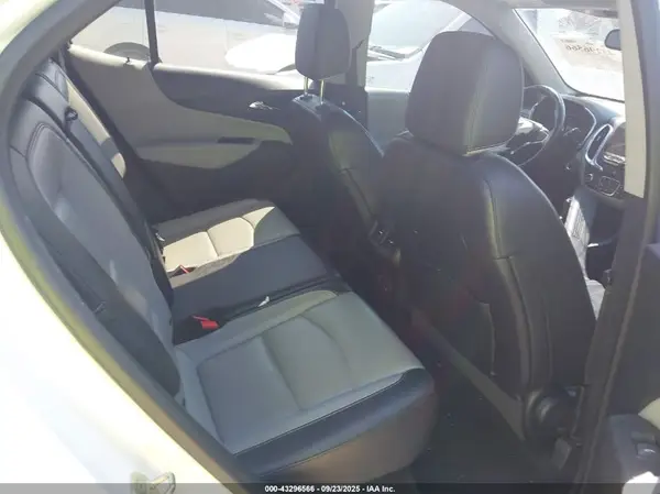 2GNAXMEV4J6302189 2018 CHEVROLET EQUINOX - Image 8