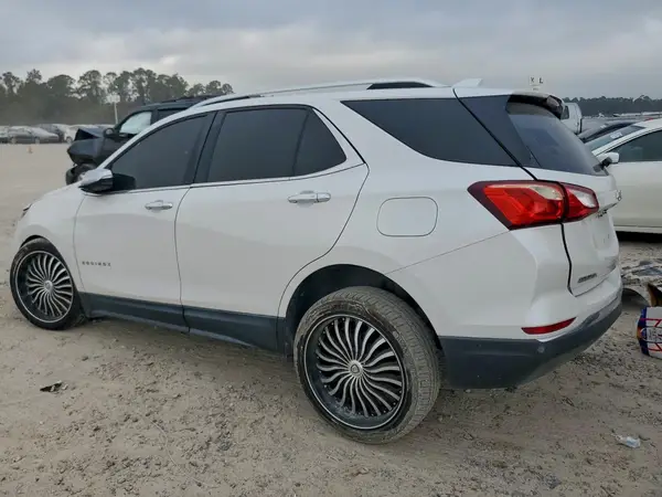 2GNAXMEV5J6100140 2018 CHEVROLET EQUINOX - Image 2
