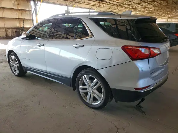 2GNAXMEV5J6113714 2018 CHEVROLET EQUINOX - Image 2