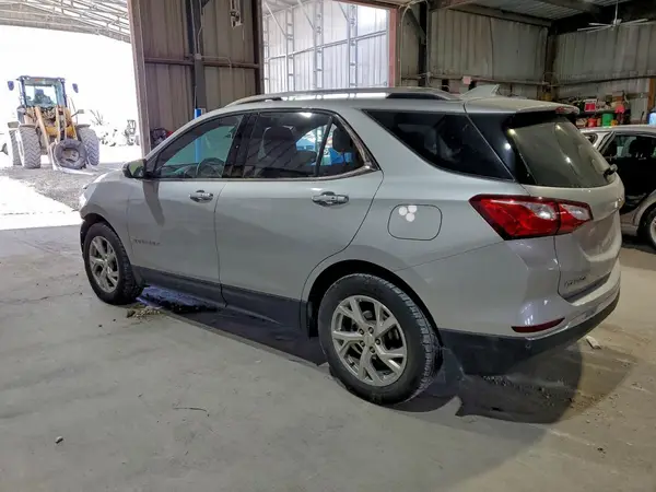 2GNAXMEV5J6138029 2018 CHEVROLET EQUINOX - Image 2
