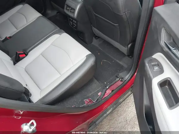 2GNAXMEV6J6168060 2018 CHEVROLET EQUINOX - Image 8