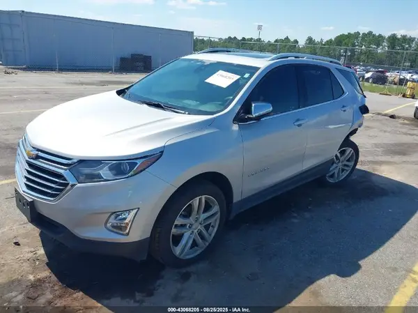2GNAXMEV7J6285551 2018 CHEVROLET EQUINOX - Image 2