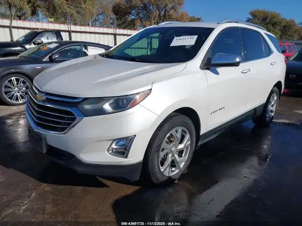 2GNAXMEV8J6120785 2018 CHEVROLET EQUINOX - Image 2