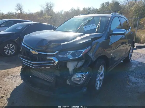 2GNAXMEV8J6131916 2018 CHEVROLET EQUINOX - Image 2