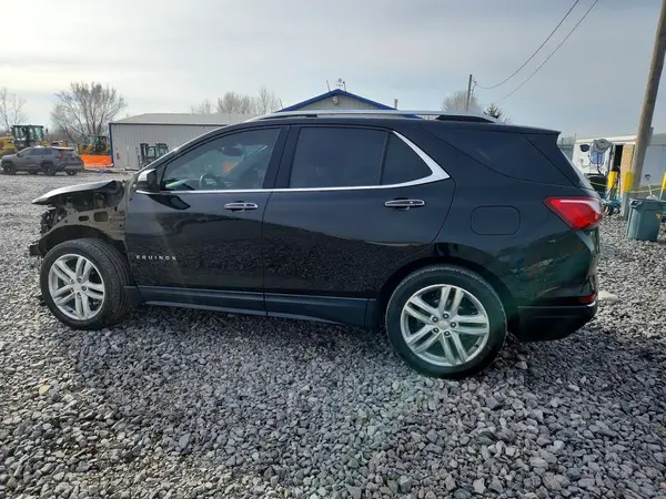 2GNAXMEV8J6148666 2018 CHEVROLET EQUINOX - Image 2