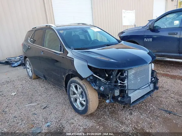 2GNAXMEV8J6217680 2018 CHEVROLET EQUINOX - Image 1