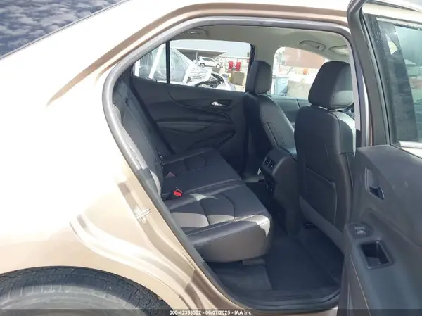 2GNAXMEV8J6231174 2018 CHEVROLET EQUINOX - Image 8