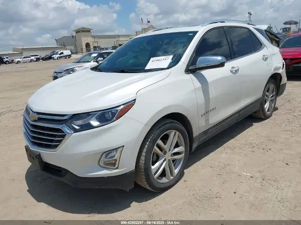 2GNAXMEV9J6104997 2018 CHEVROLET EQUINOX - Image 2