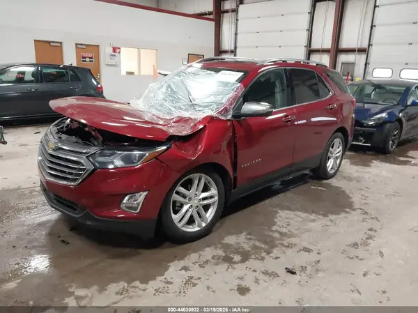 2GNAXMEV9J6108726 2018 CHEVROLET EQUINOX - Image 2