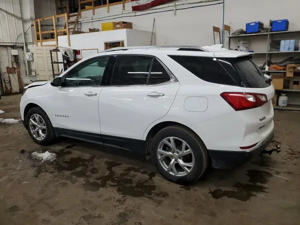 2GNAXMEV9J6135733 2018 CHEVROLET EQUINOX - Image 2
