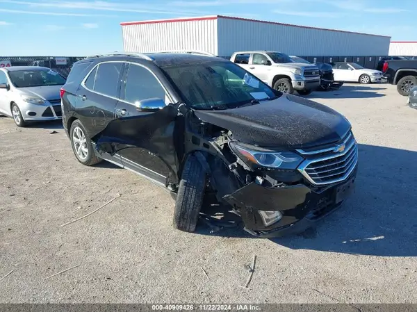 2GNAXMEV9J6232379 2018 CHEVROLET EQUINOX - Image 1