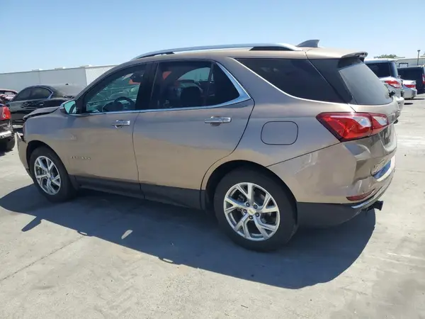 2GNAXMEV9J6264197 2018 CHEVROLET EQUINOX - Image 2